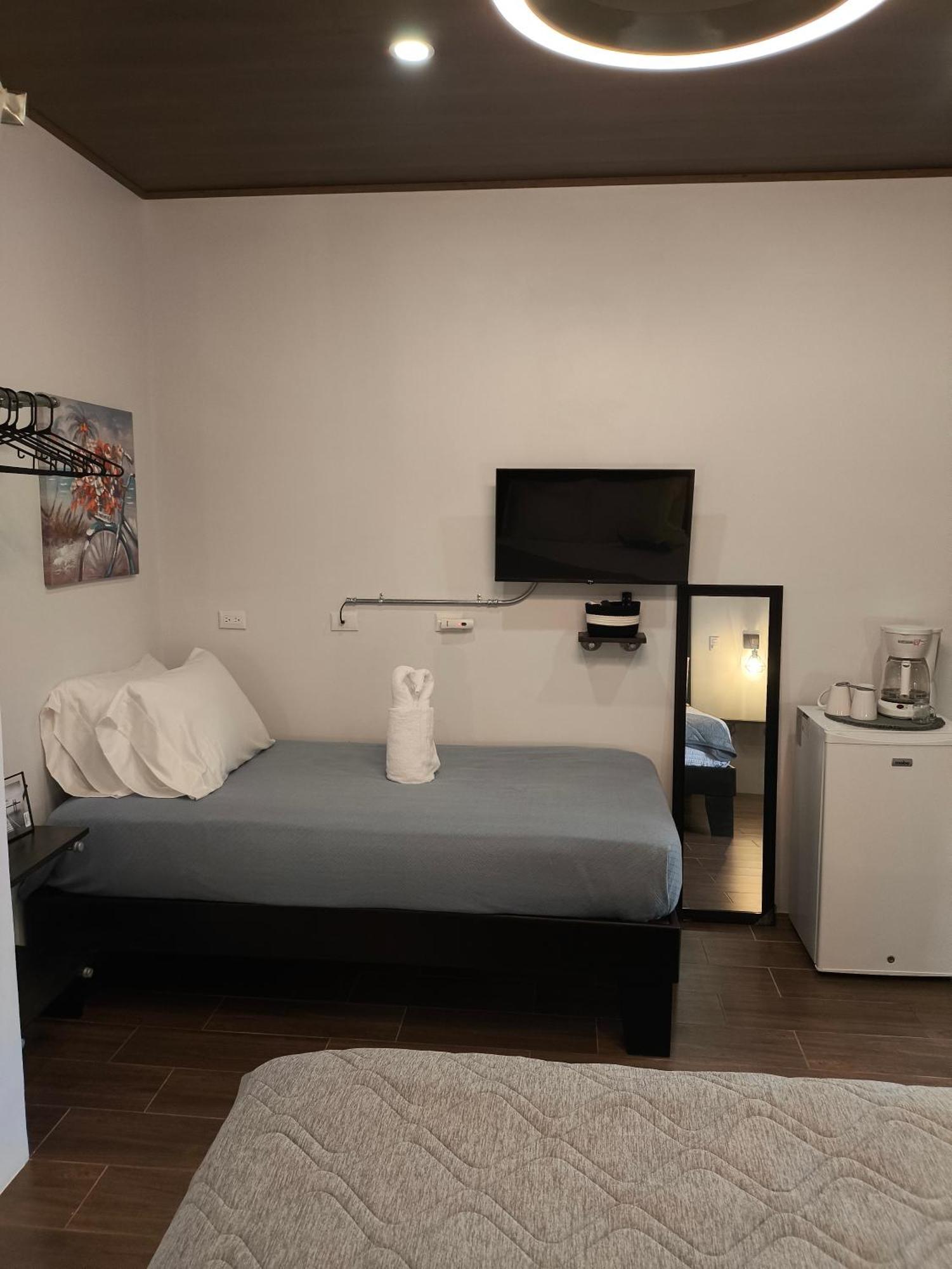 Madre Terra Bed & Breakfast Увита Екстериор снимка